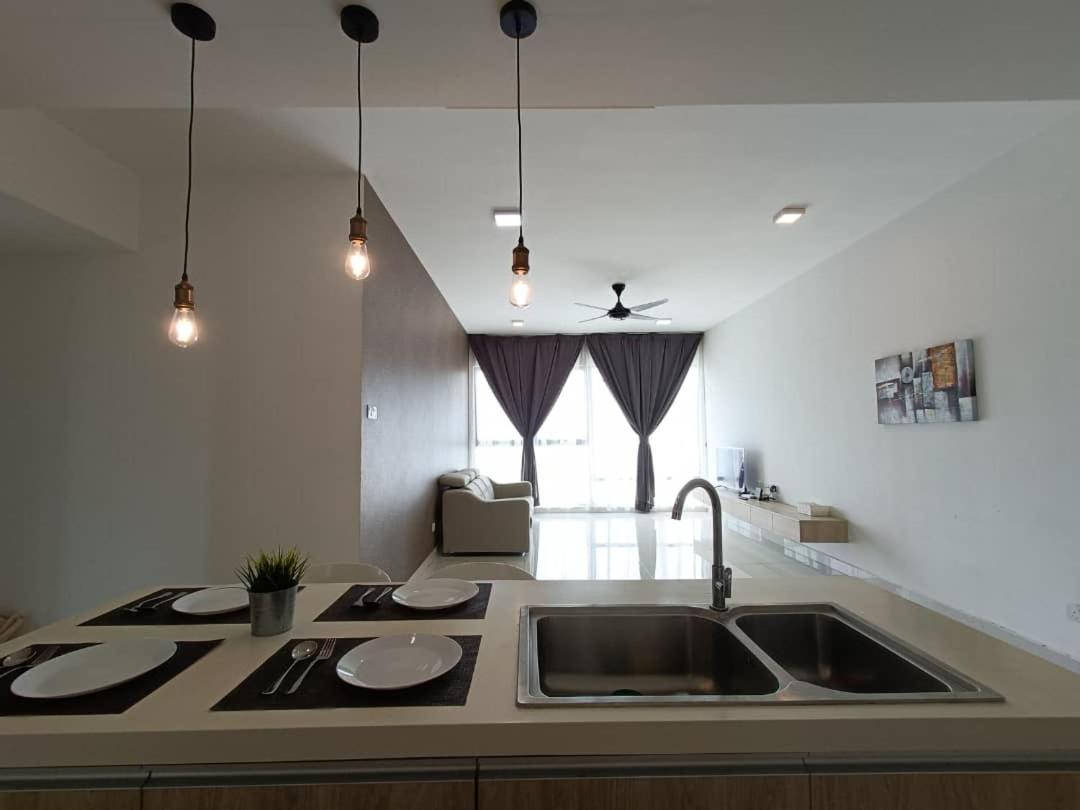 Southkey Mosaic By Antlerzone Appartement Johor Bahru Buitenkant foto